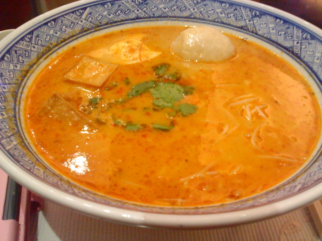 Singapore wet noodles