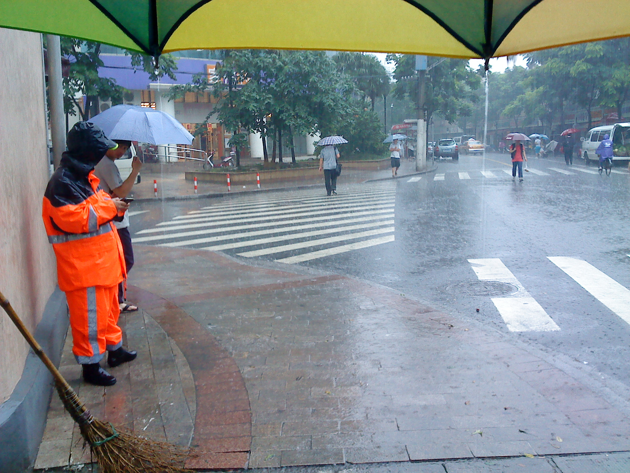 (101 Things About Shanghai) Plum Rains